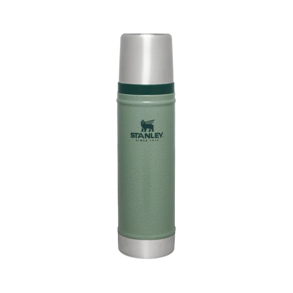 Termo Classic Stanley 590 ml H. Green con Tapon Cebador